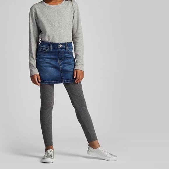 UNIQLO Girls Pull On Ultra Stretch Denim Skirt Sz 120 (5/6) - Picture 1 of 7